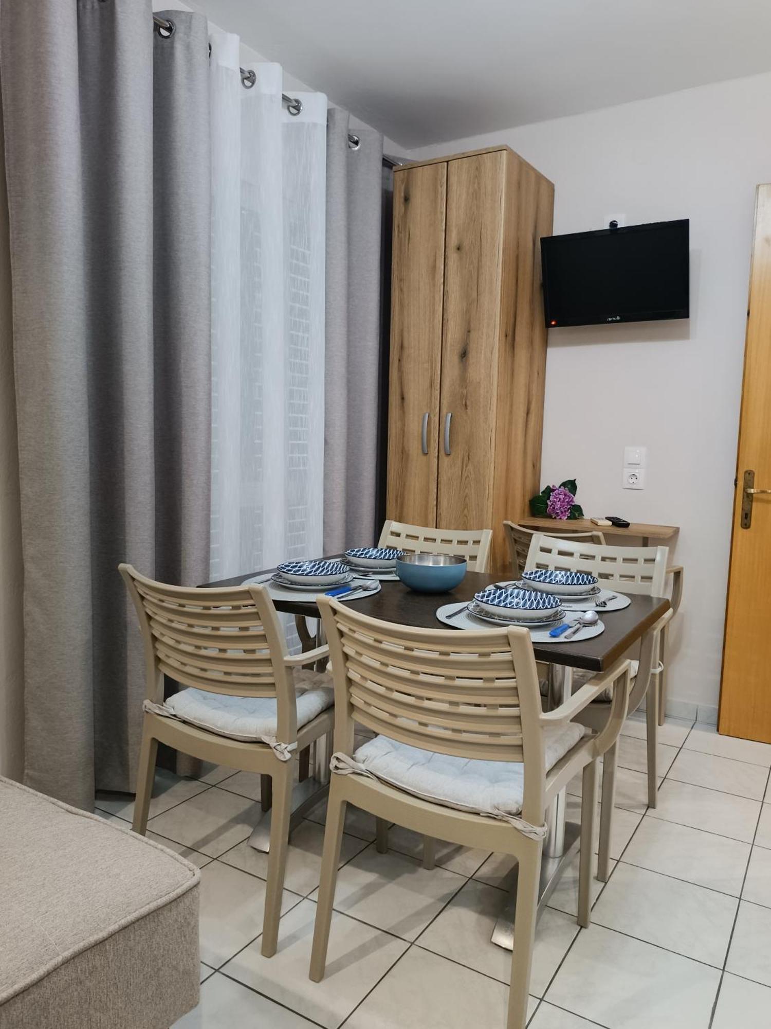 Rooms Anastasia Paralia Luaran gambar